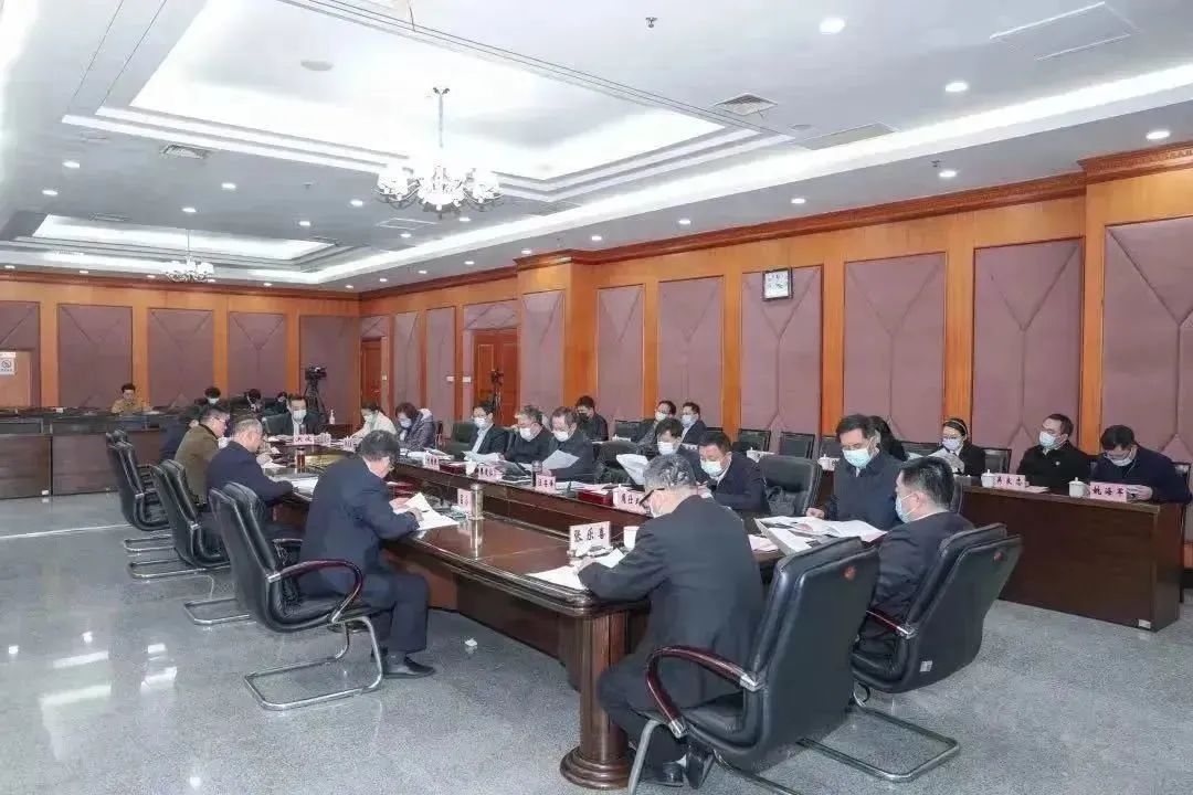 《中华人民共和国长江保护法》.jpg